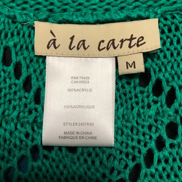 A La Carte Green Women’s Cardigan - Picture 4 of 5